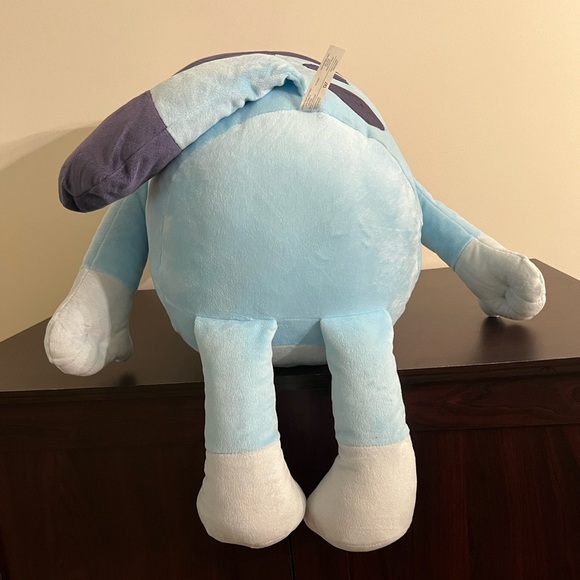 Bluey My Size Bluey Stuffed Plush, 36 Inch Tall, Ages 3+ $100each or best offer! - Picture 2 of 8